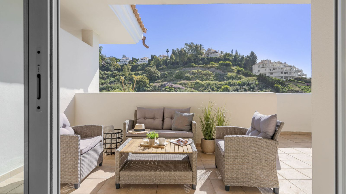 704b4835e83d75f823559be2bd4b6011 - 17