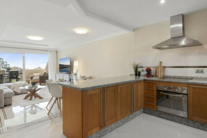 704b4835e83d75f823559be2bd4b6011 - 7