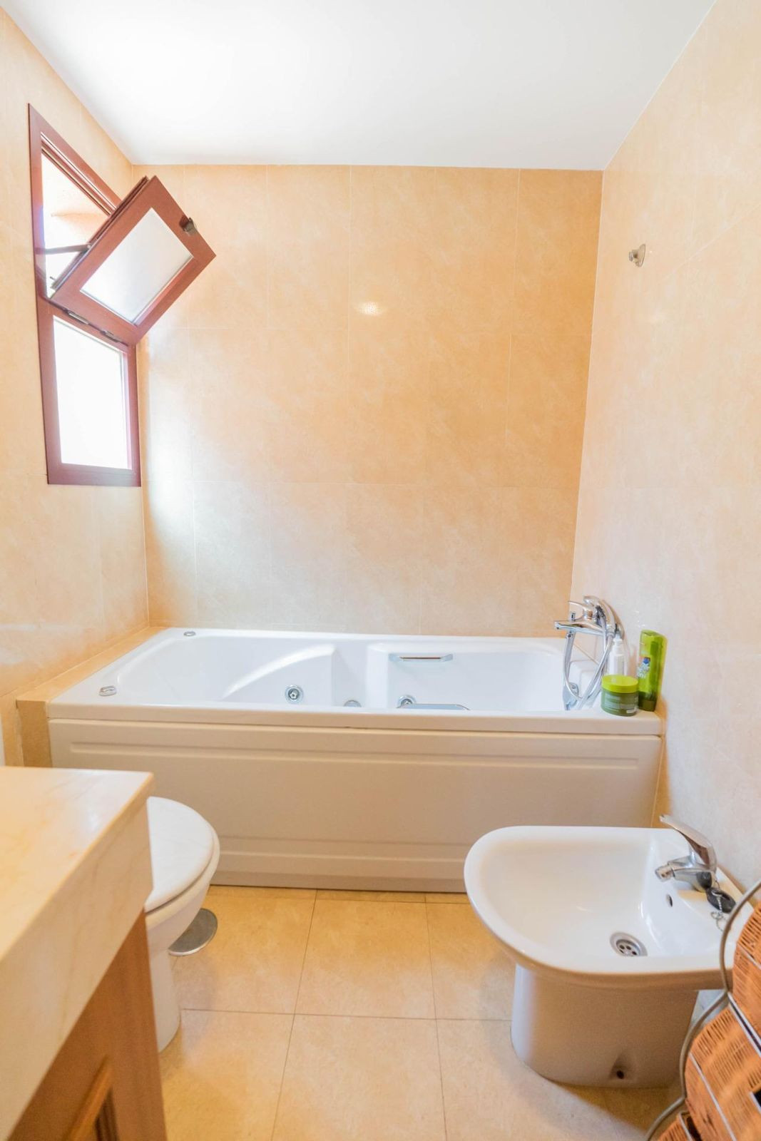 708f381c2d167e0c0123e29a72e07cb3 - 27