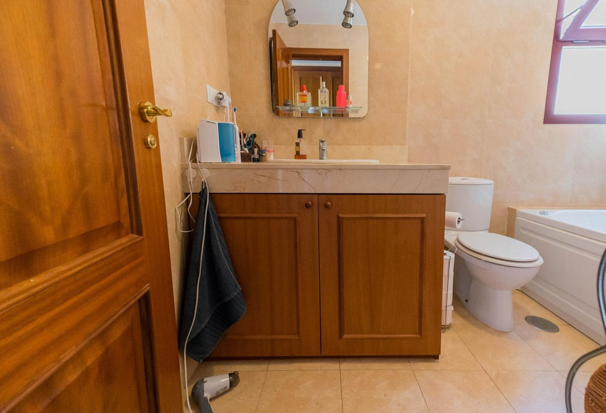 708f381c2d167e0c0123e29a72e07cb3 - 31