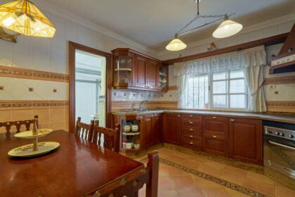 708f7c49ae936b0fb6448807b7612868 - 12