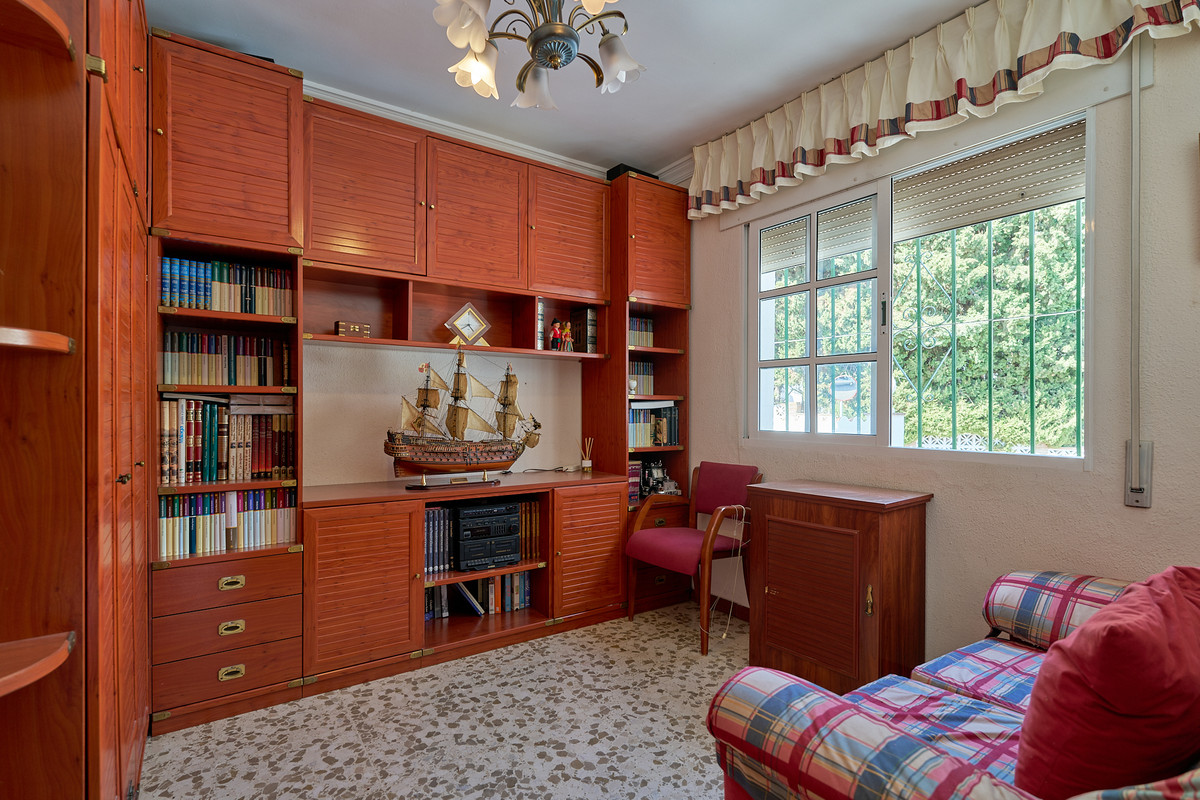 708f7c49ae936b0fb6448807b7612868 - 30