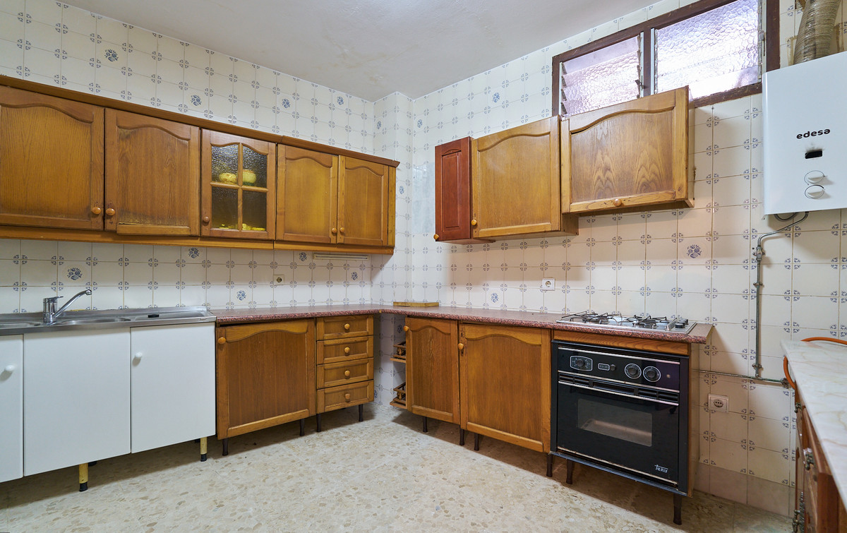 708f7c49ae936b0fb6448807b7612868 - 36