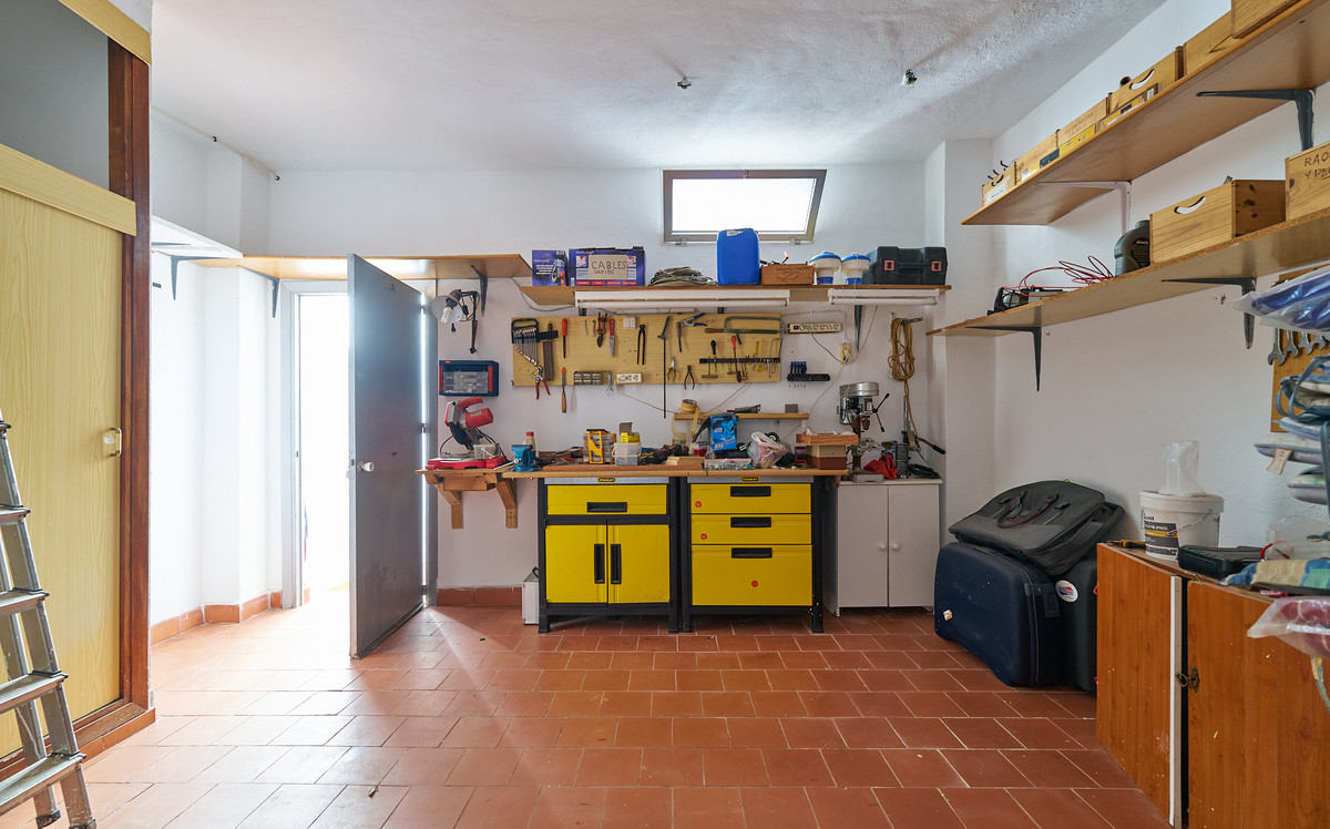 708f7c49ae936b0fb6448807b7612868 - 40