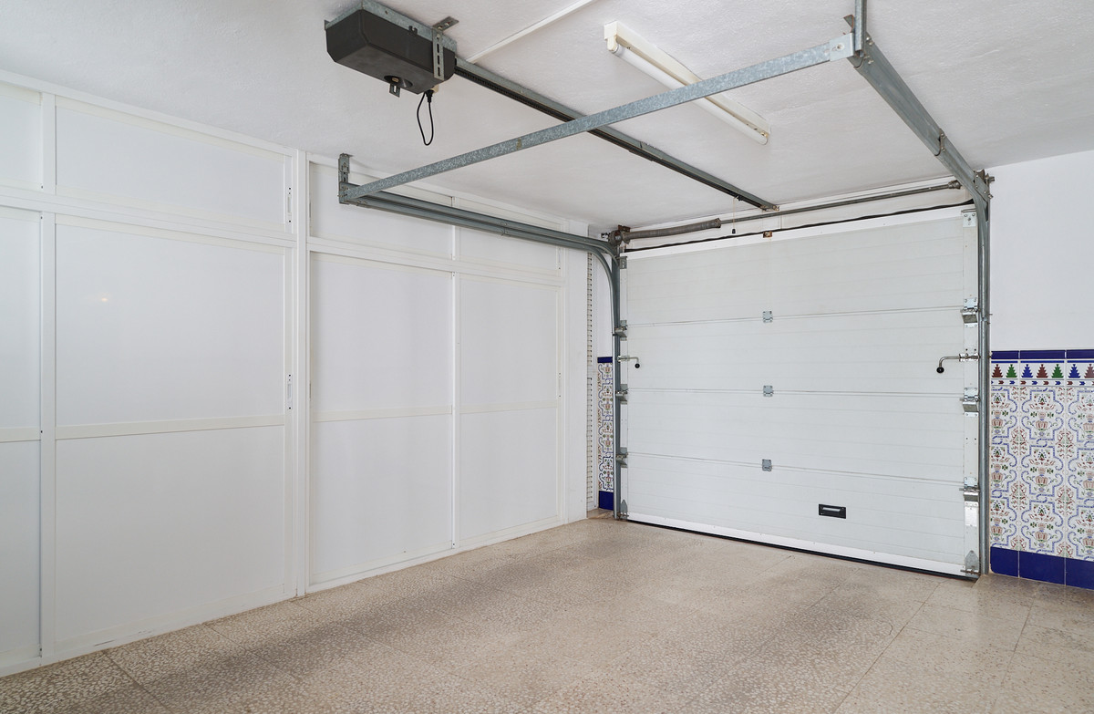 708f7c49ae936b0fb6448807b7612868 - 42