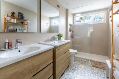 70a85b8a6370875d67c646d5063c48ea - 15