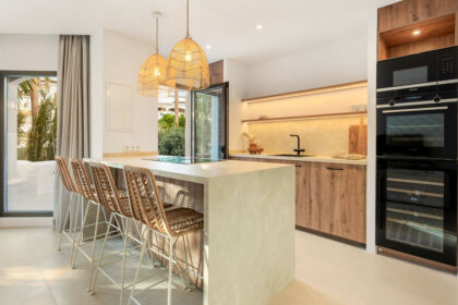 70b03ab1c9fe66ca8523e40ca9311d35 - 3