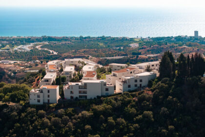 70c88b51044a3897631898e9d5acab64 - 27