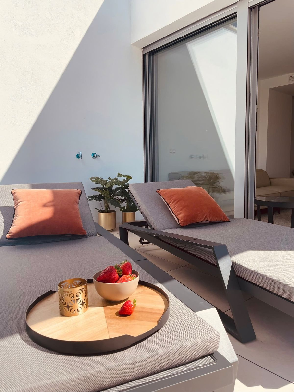 71b9c1de4c29c7c2ddebe7d5dbc4b6a7 - 22