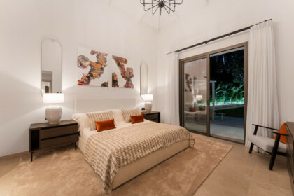 71ffafd4f3823970adb34c38bb48b455 - 52