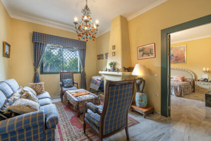 7239219e29d1cf13a4ba66f08ccde647 - 11