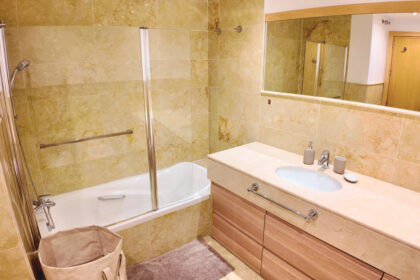 727aed21516e50413ce42cc7a028658a - 14