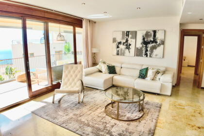 727aed21516e50413ce42cc7a028658a - 4