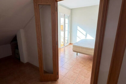 72fa357b740a3fbc4556f86ef9dce950 - 12