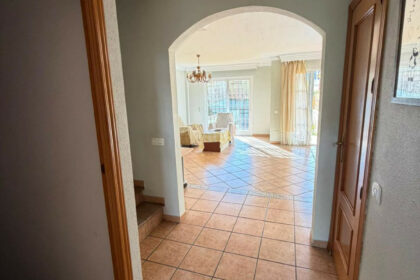 72fa357b740a3fbc4556f86ef9dce950 - 7