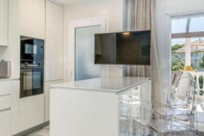 734044e4dd99b2c07acbd629203cd83c - 6