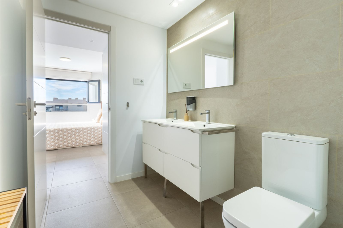 73bf90b580a50c2fc189f3b7d1440c83 - 12