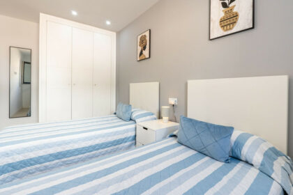 73bf90b580a50c2fc189f3b7d1440c83 - 14