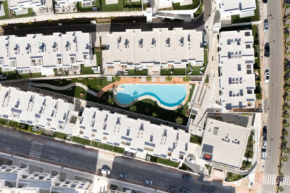 73bf90b580a50c2fc189f3b7d1440c83 - 25