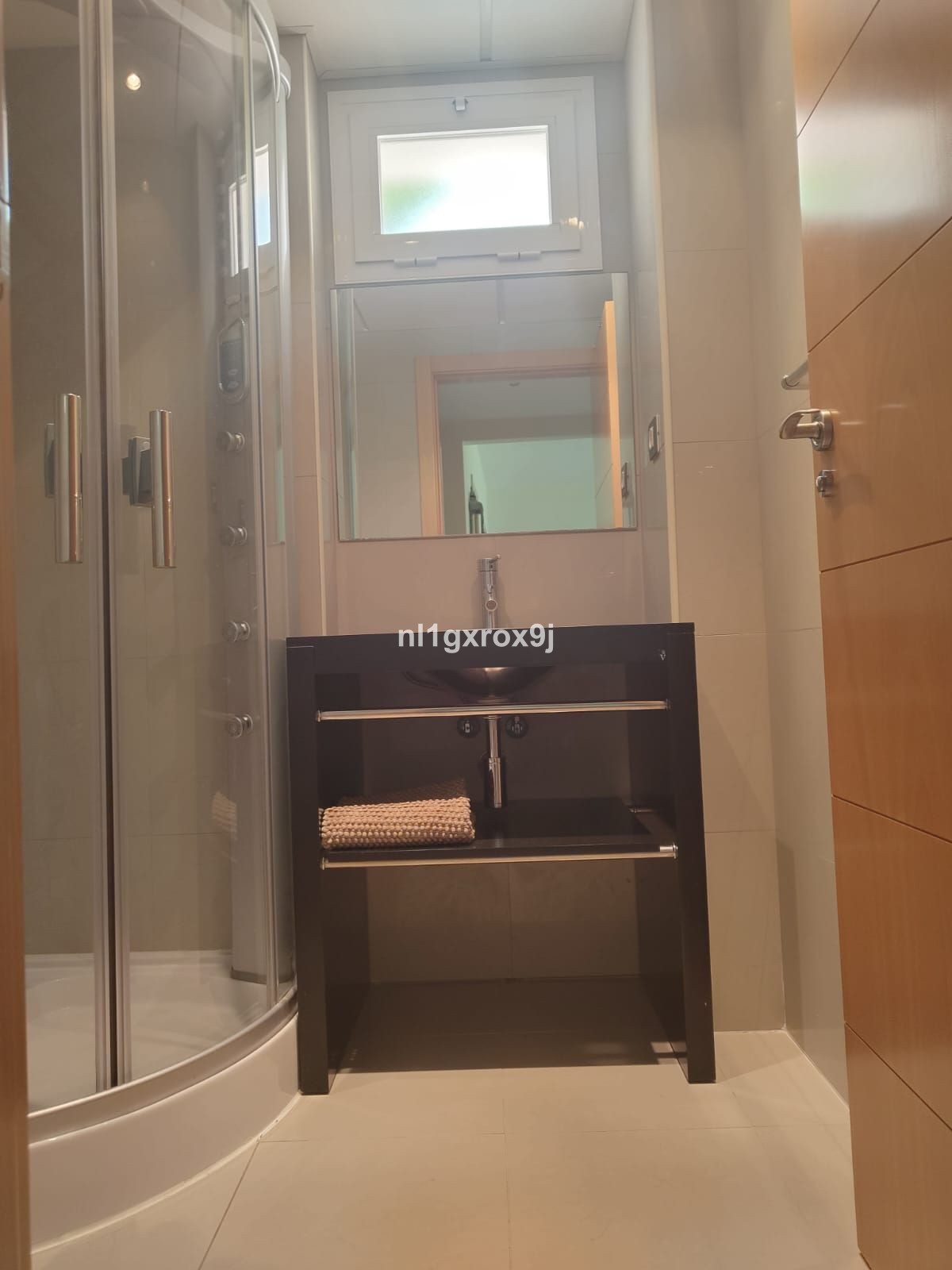 73e92d830623ed06121b74a30a575e56 - 16