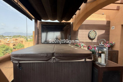 73fac7e615f892c1804052e7e79523df - 31