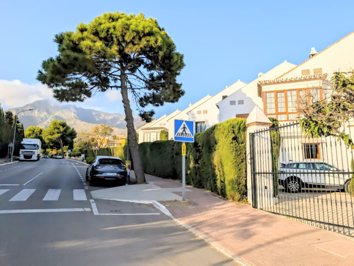 7424709522a997ee77f1fa4a4afbe119 - 37