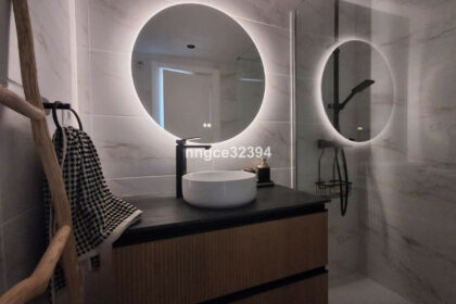 742a2e5dcb33db0caf41d2124d701492 - 18