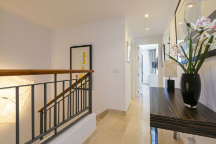 74377c94d9ec2b12616c8f2503eb7de0 - 40