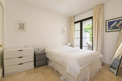 74377c94d9ec2b12616c8f2503eb7de0 - 42