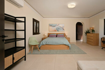 743de66318d7e8d29fceb6c6e0f2891d - 13