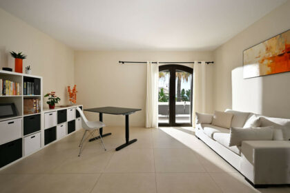 743de66318d7e8d29fceb6c6e0f2891d - 18