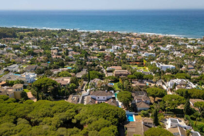 743de66318d7e8d29fceb6c6e0f2891d - 23