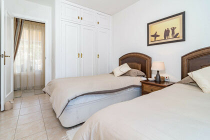 744cecb66bb08cae3bb67b4eafad14e4 - 21