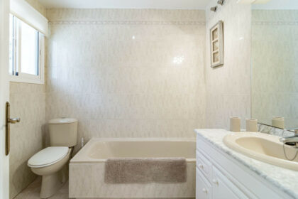 744cecb66bb08cae3bb67b4eafad14e4 - 28