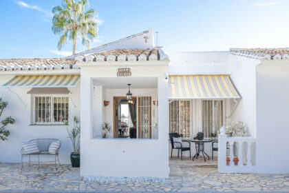 744cecb66bb08cae3bb67b4eafad14e4 - 3