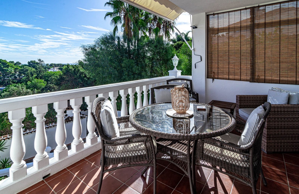 744cecb66bb08cae3bb67b4eafad14e4 - 35