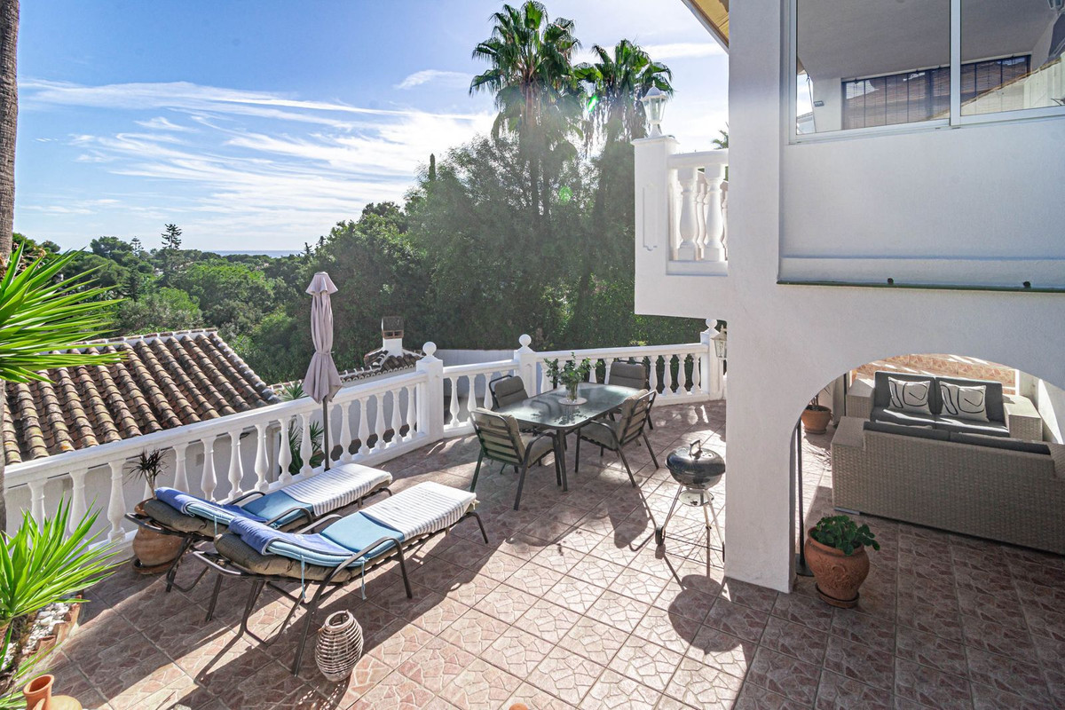 744cecb66bb08cae3bb67b4eafad14e4 - 36