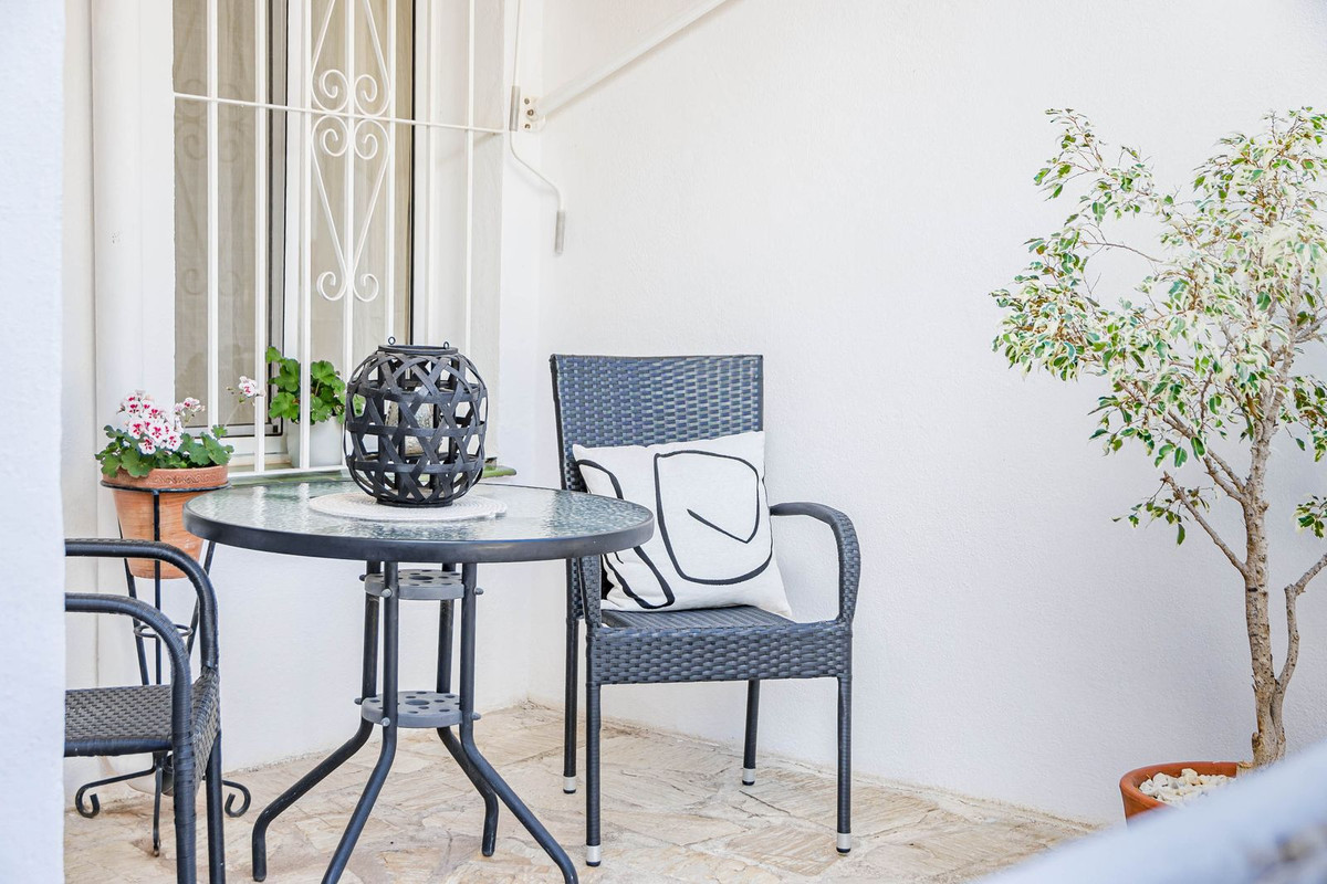 744cecb66bb08cae3bb67b4eafad14e4 - 38