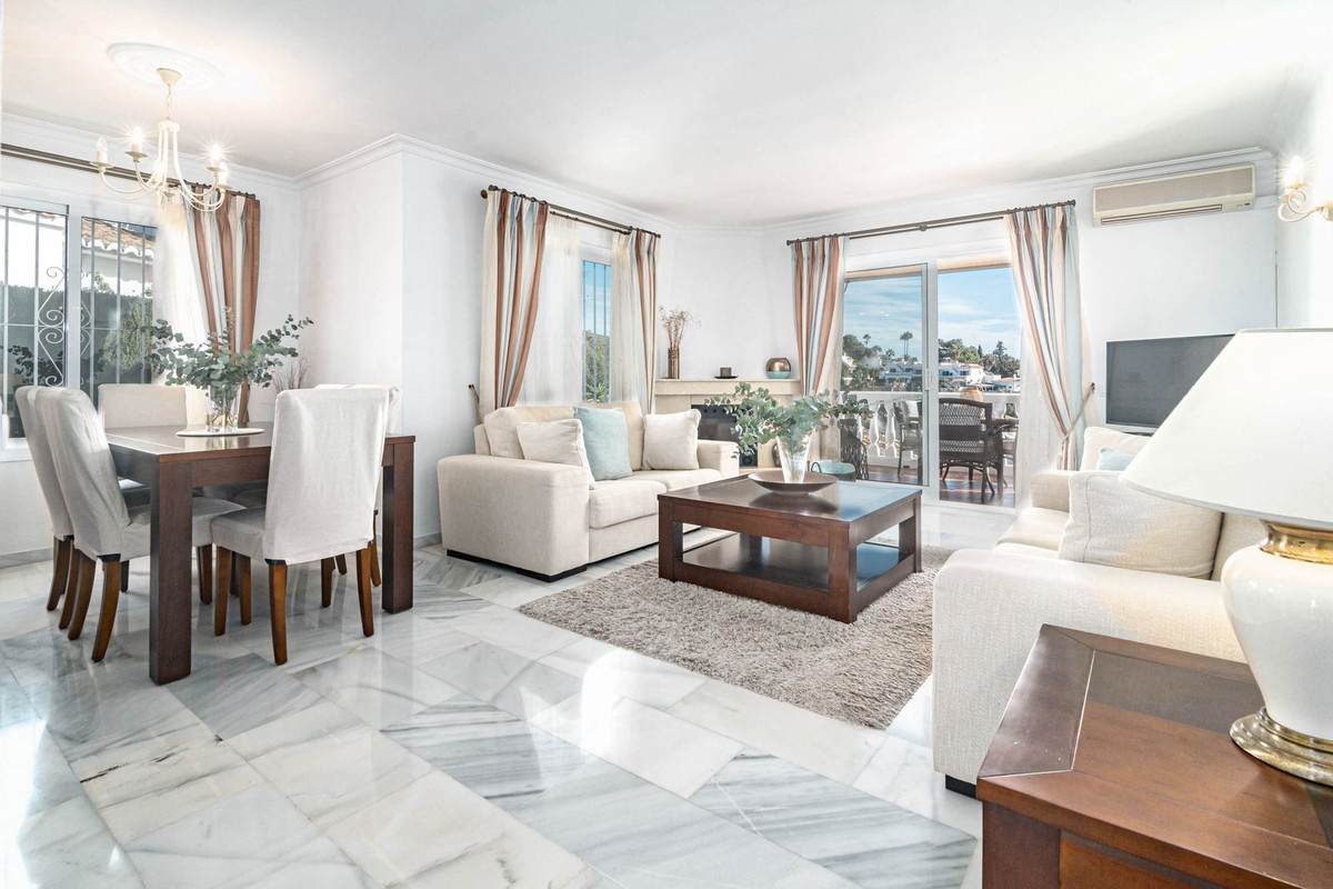 744cecb66bb08cae3bb67b4eafad14e4 - 9