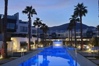 7481b987fd211552ec47bd9438f69b2d - 24