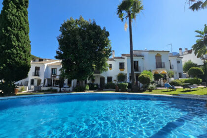 74910ffe9fe7310065ab8183234a65d6 - 1