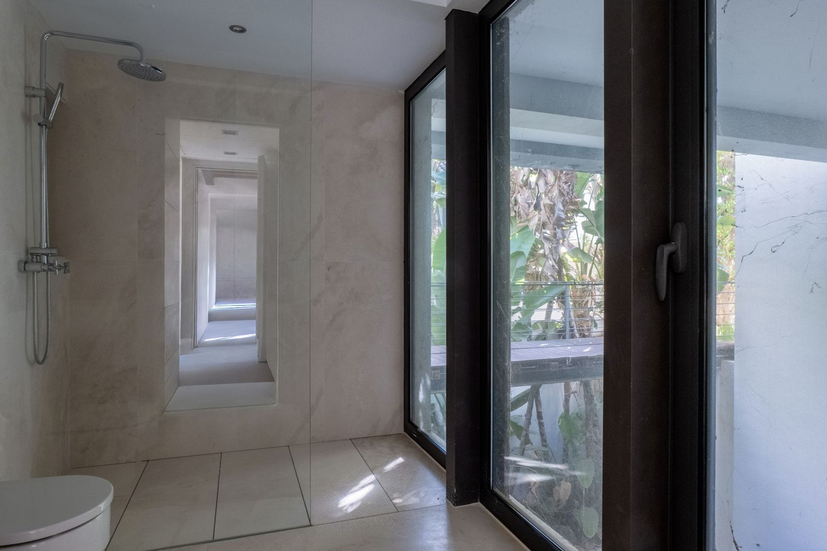 74ec834098689b51f6f100eea1ad485c - 15