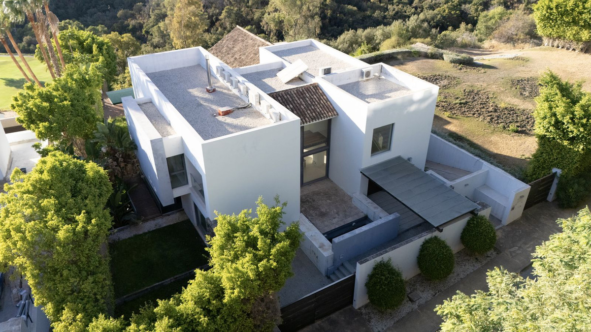 74ec834098689b51f6f100eea1ad485c - 7