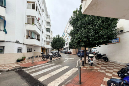 7513ffcaa11a439ddc40ab3e41c53c42 - 13