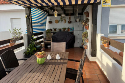 752fda39705c1168d110848691bb263f - 12