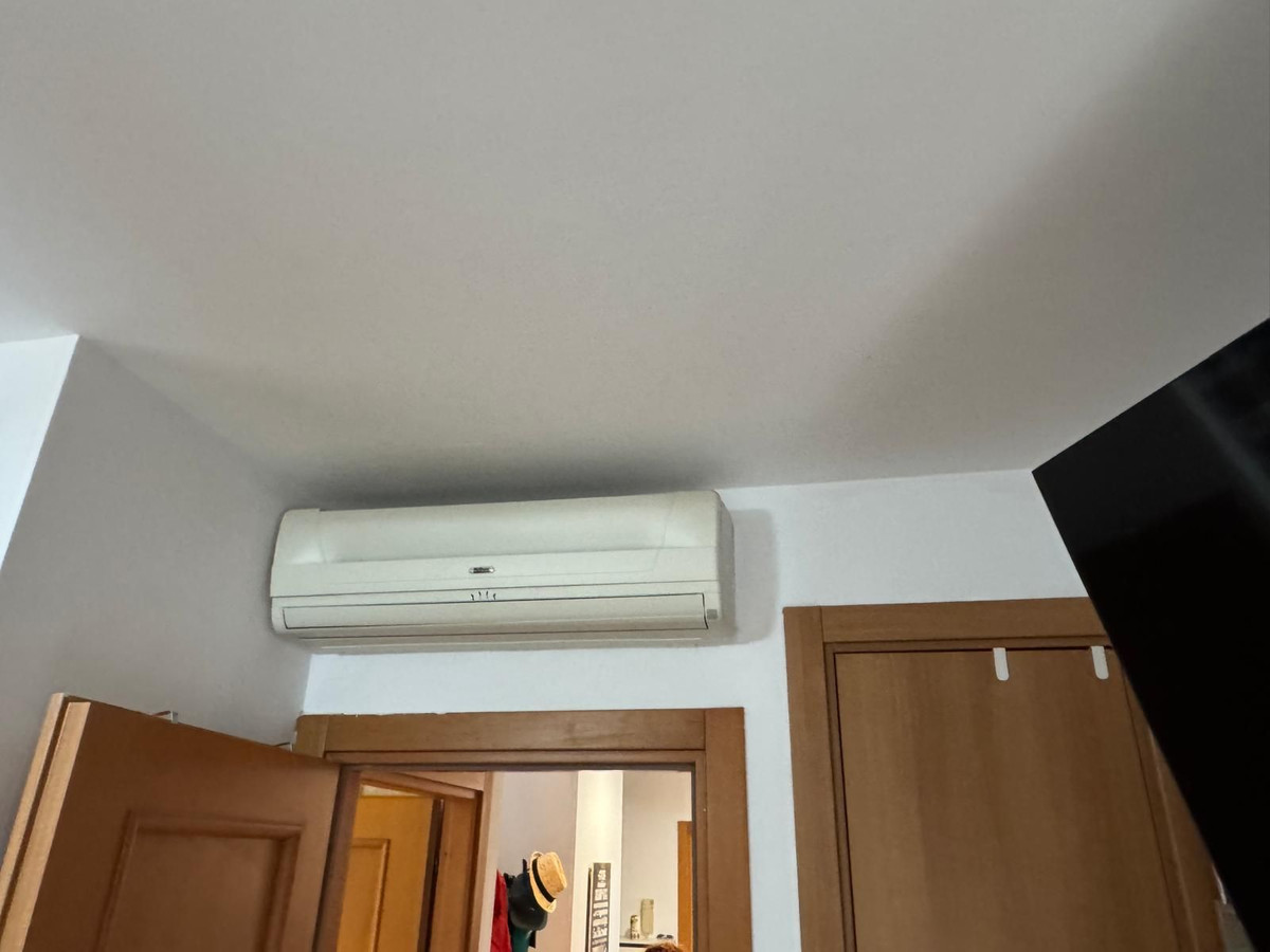 752fda39705c1168d110848691bb263f - 24