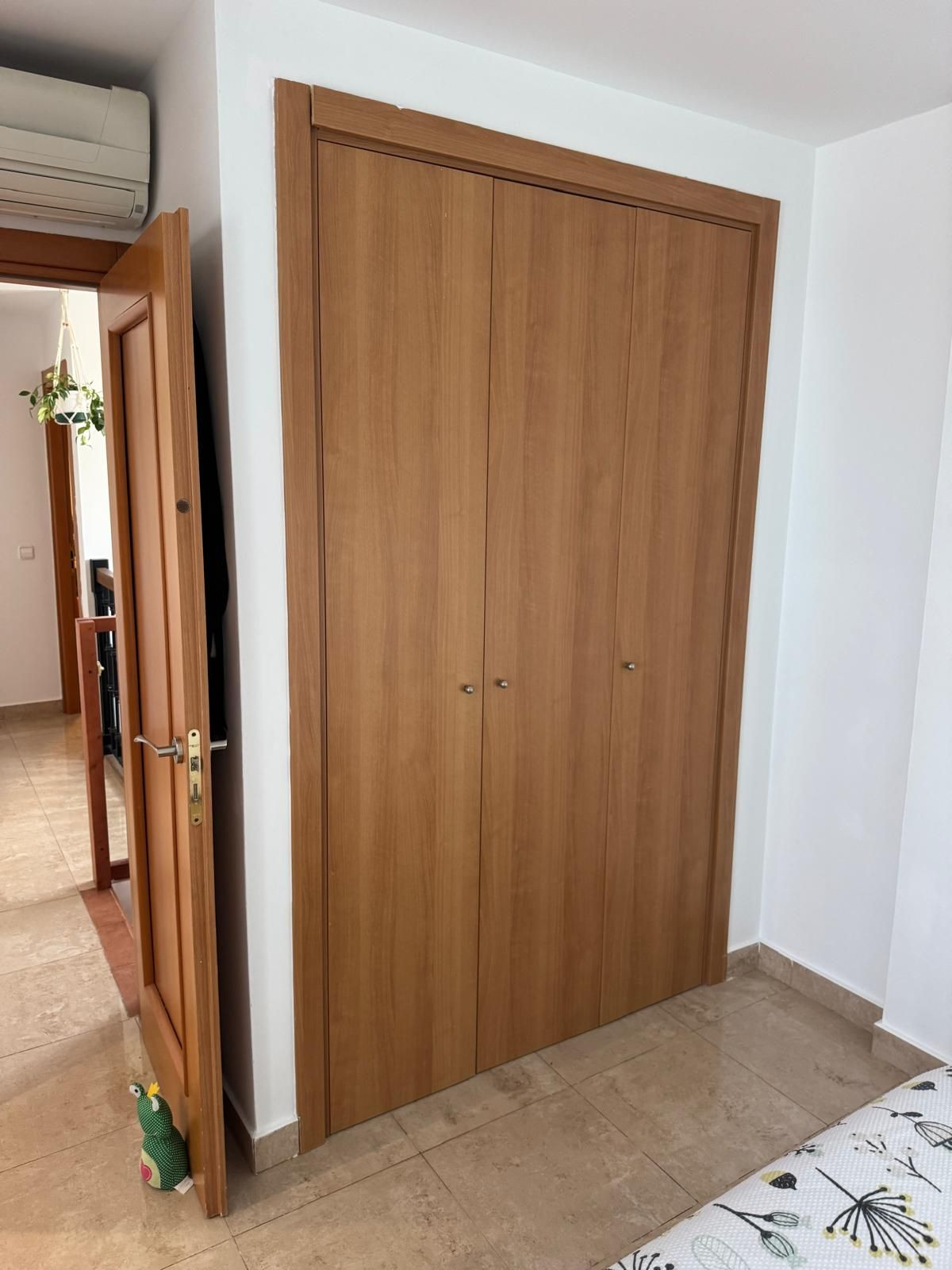 752fda39705c1168d110848691bb263f - 33