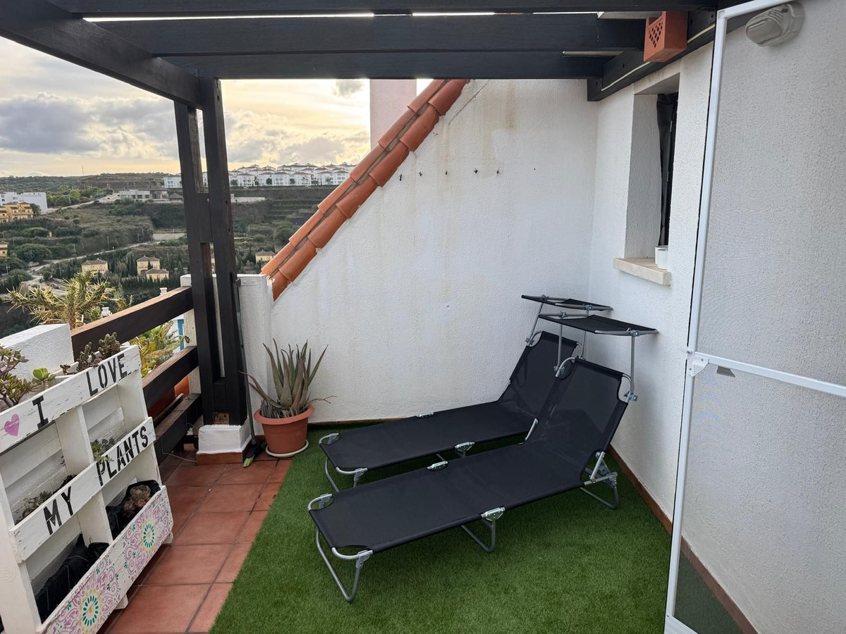 752fda39705c1168d110848691bb263f - 34