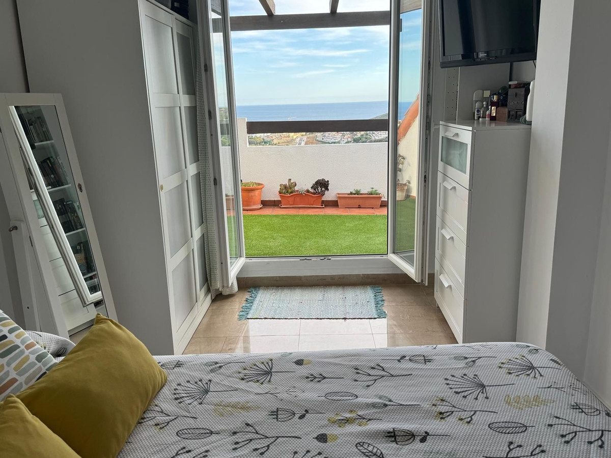 752fda39705c1168d110848691bb263f - 48