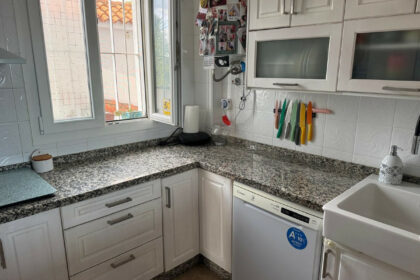 752fda39705c1168d110848691bb263f - 9